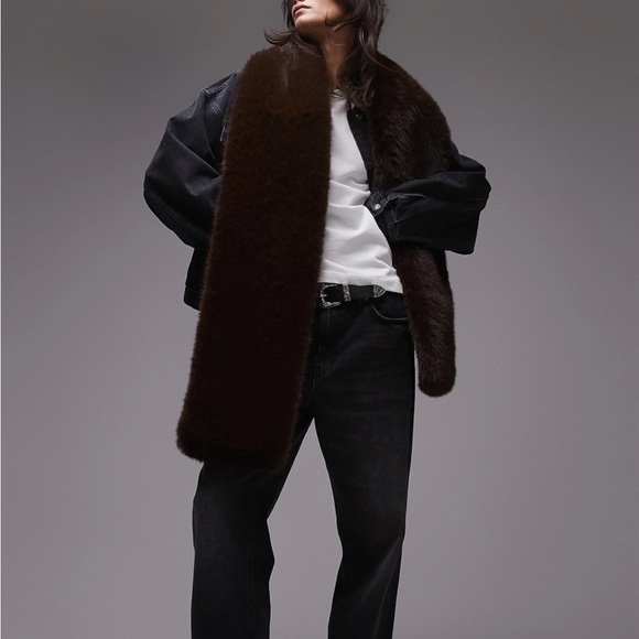 Stylish Brown Fur Scarf - Picture 1 of 5